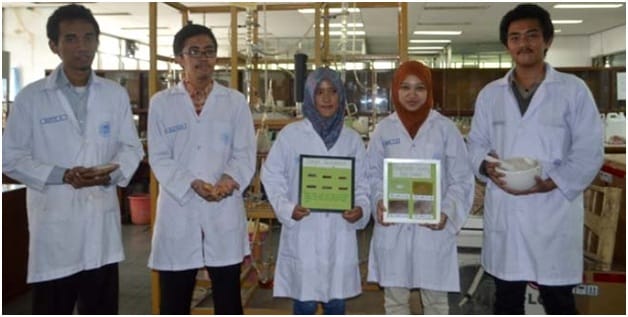 Mahasiswa UGM Olah Biji Durian Jadi Plastik (Bioplastik) Ramah Lingkungan
