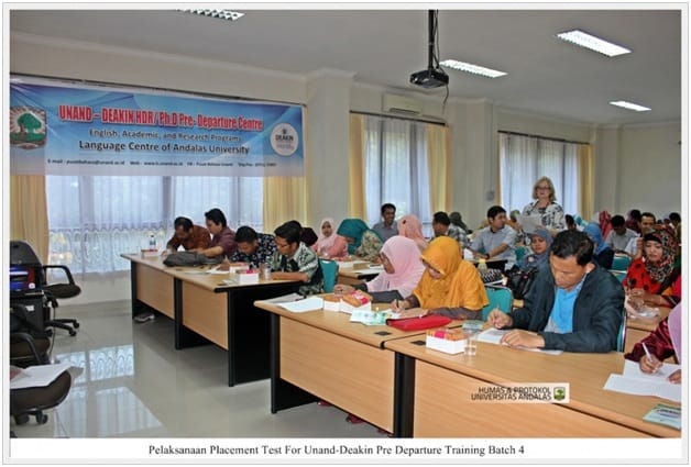 Kerjasama Universitas Andalas Padang dan Universitas Deakin Australia Melaksanakan Placement Test Program Pre-Departure Training Batch 4